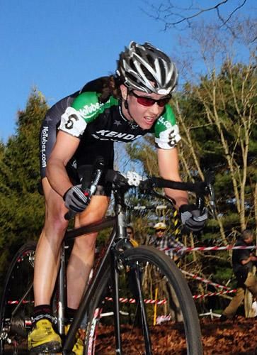 Mary McConneloug (Kenda-Seven-No Tubes) descending in first place.