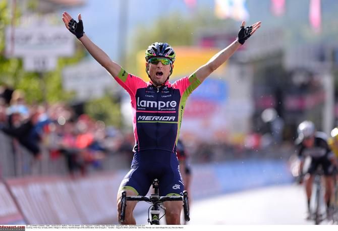 Diego Ullisi (Lampre-Merida) wins stage 5 at the Giro