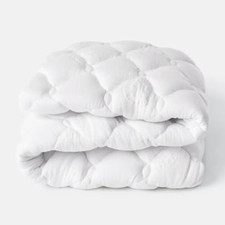 A Helix Plush Mattress Topper