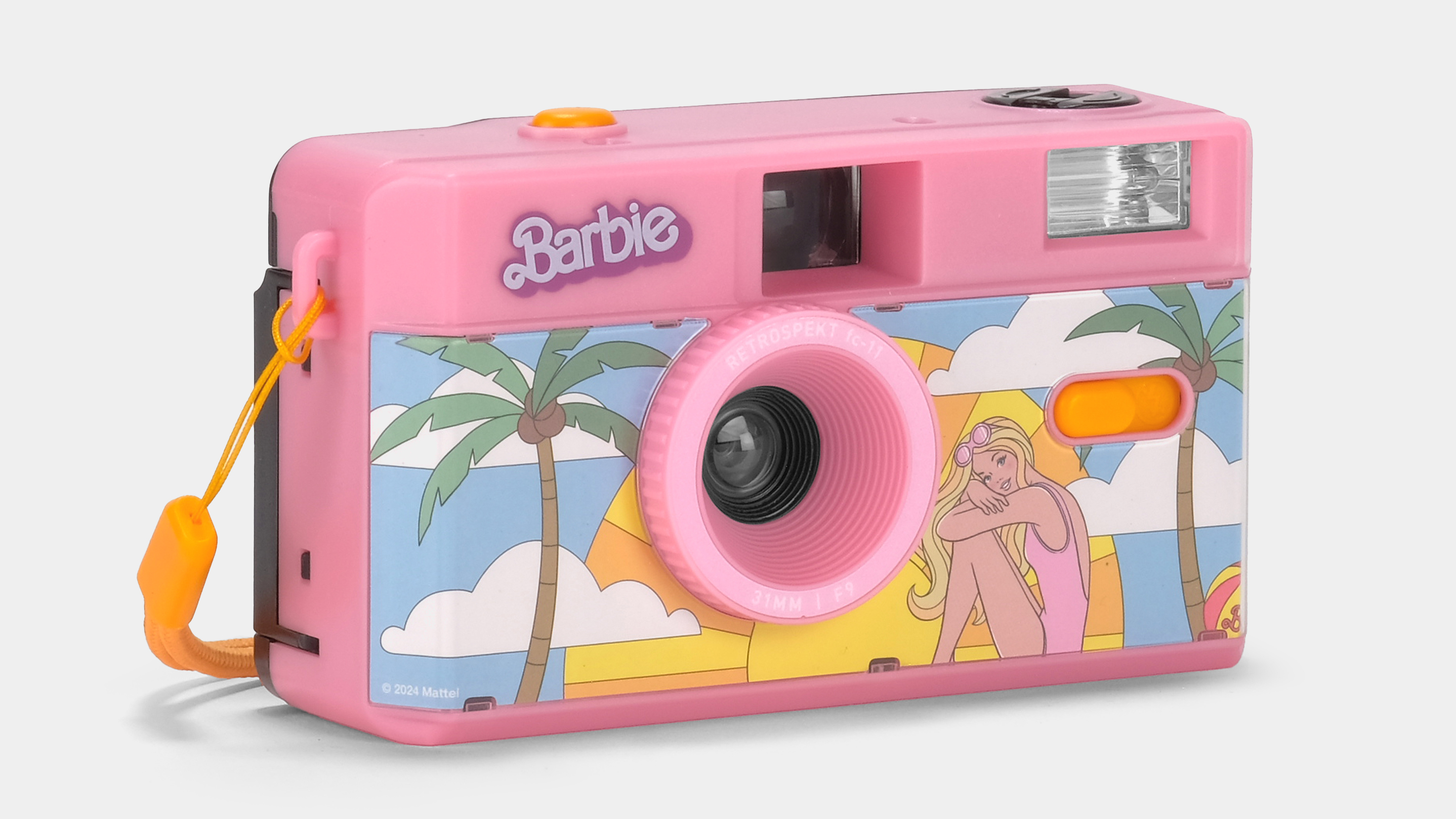 Malibu Barbie FC-11 cámara de 35 mm sobre fondo blanco de estudio