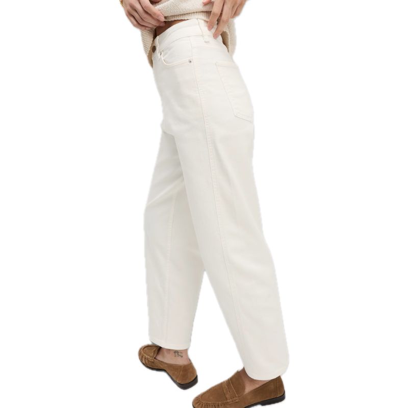 M&S , High Waisted Carrot Leg Ankle Grazer Jeans in Ecru