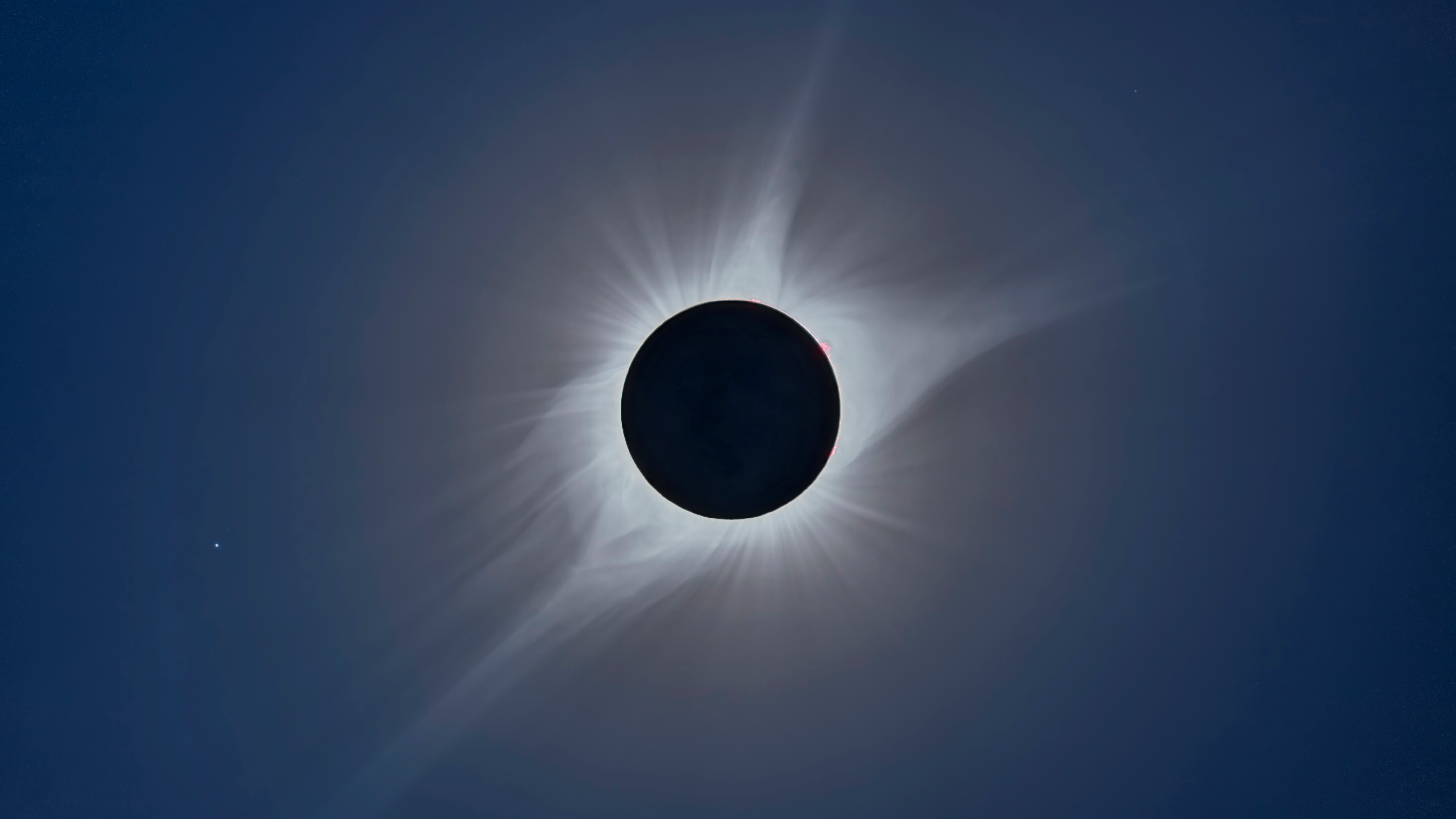 1 year until total solar eclipse plunges US into darkness