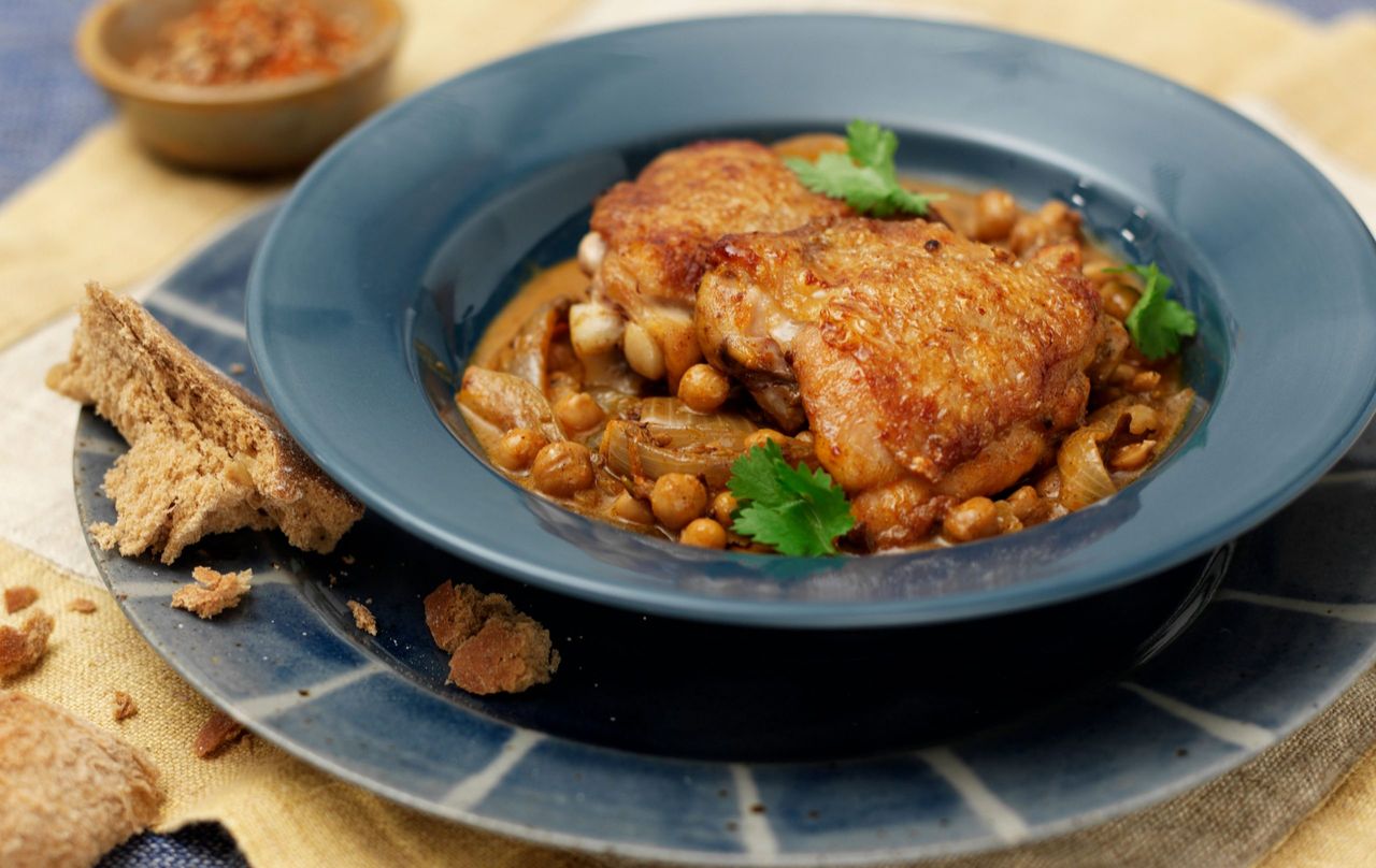 Mellow-spiced chicken and chickpeas