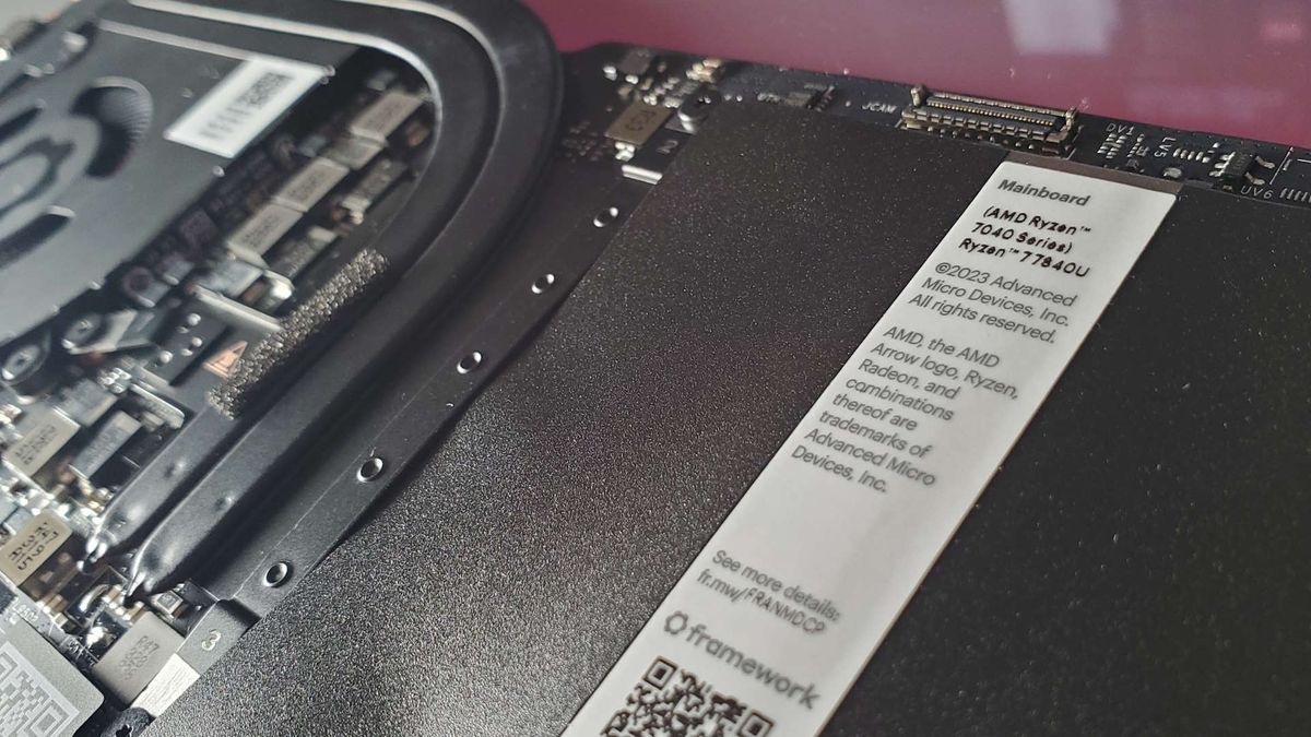 Framework 13 with AMD mainboard
