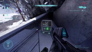 Halo Campaign Evolved assault on the control room terminal activating