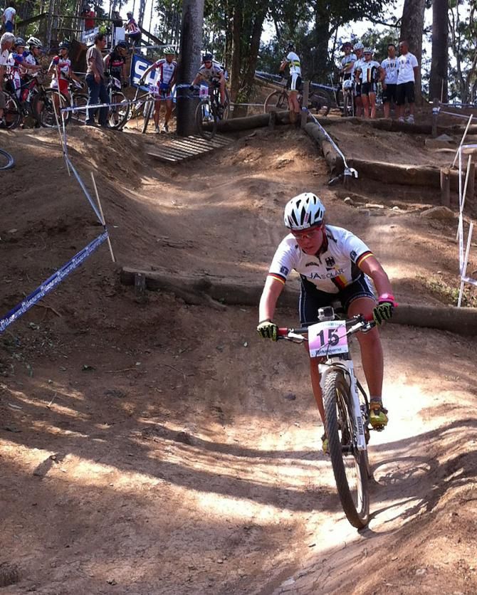 Lena Putz (Germany) practices her line through a rock garden