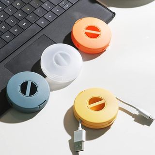 Retractable Portable Cord organizer