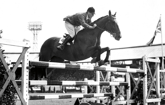 best-of-british-foxhunter-2589158.jpg