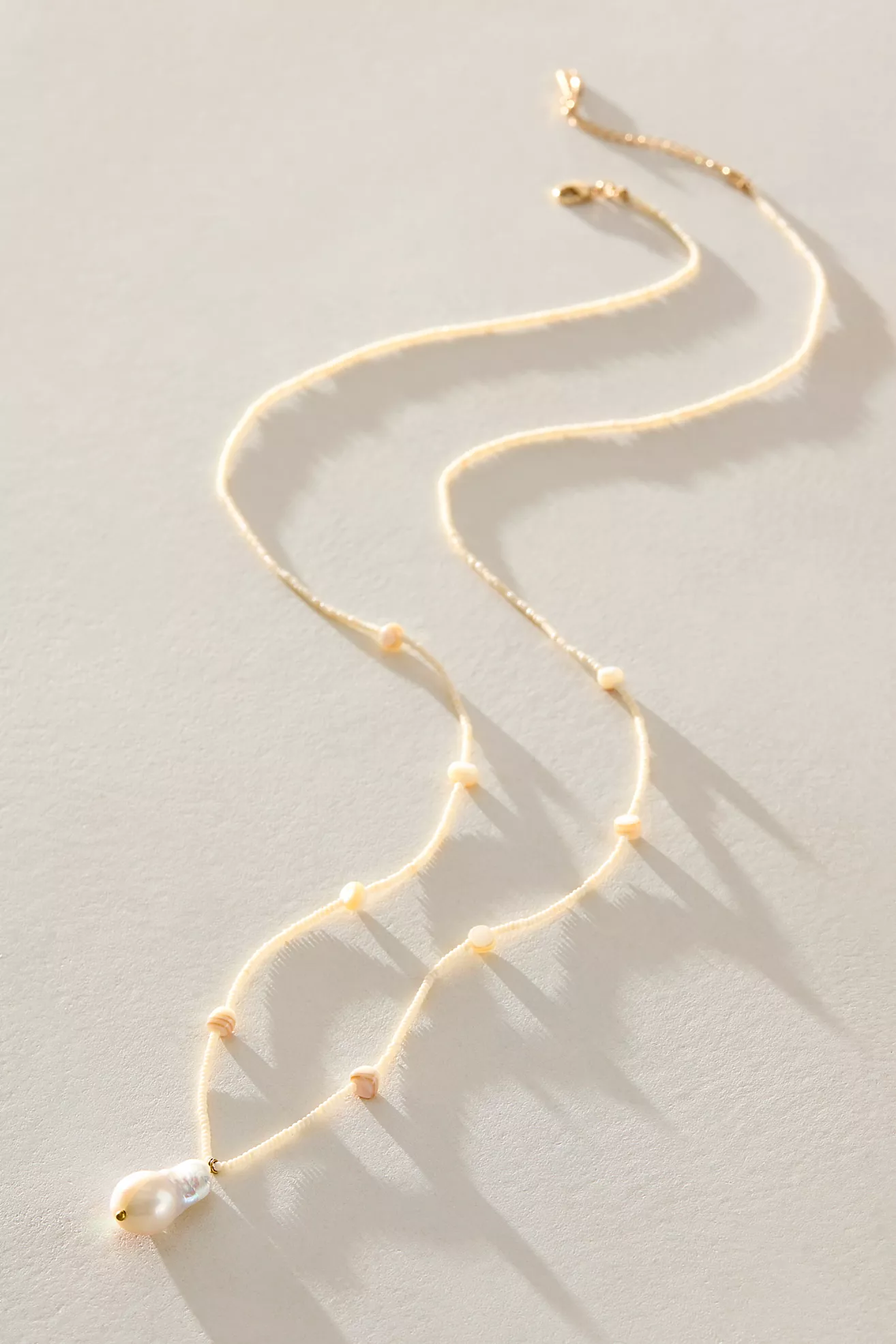 Long Pendant Pearl Necklace