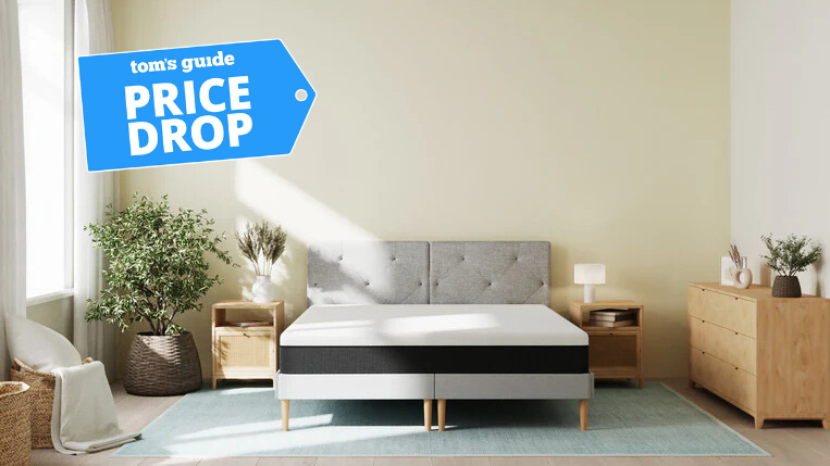 Emma Hybrid 10&quot; cooling mattress in a brightly lit bedroom
