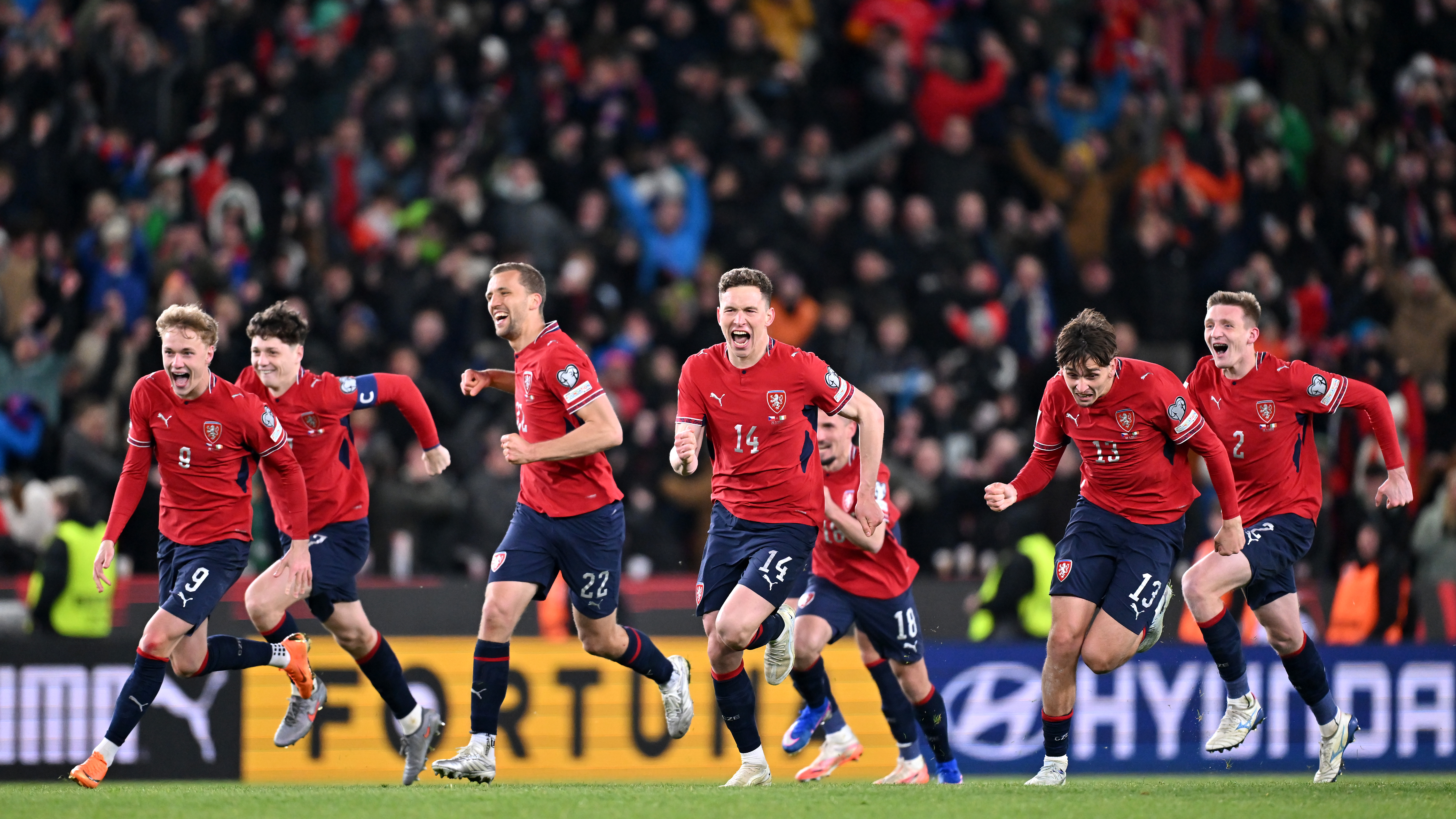 Lukas Provod of Czechia and team mates celebrate after Jan Kliment of Czechia scores his side's fifth and decisive penalty during the penalty shoot out during the FIFA World Cup 2026 European Qualifiers KO play-offs match between Czechia and Republic of Ireland