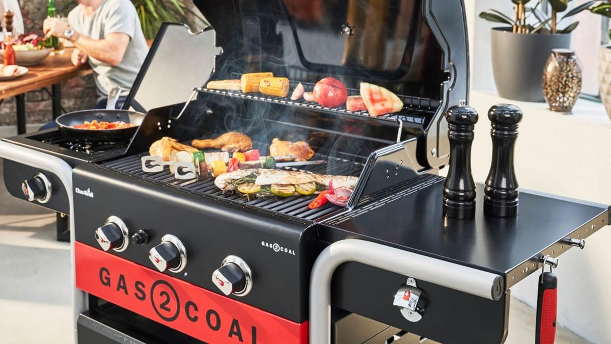 Best grills 2023: tested smoker, charcoal, gas grills | Homes & Gardens