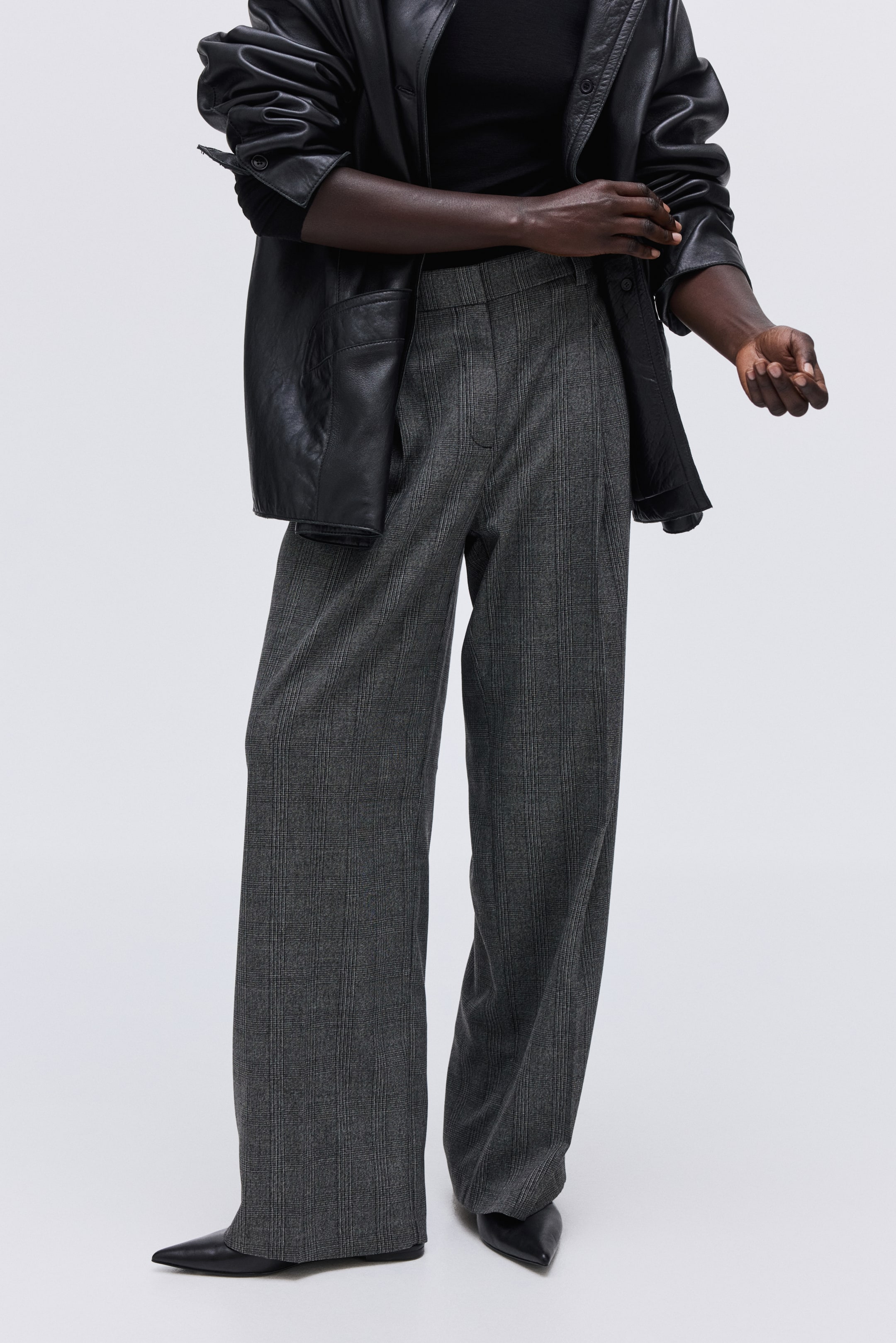 Wide Tailored Trousers - Black
