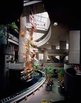 Renaissance Center, Detroit atrium, 1976 with sculpture Free Fall by Gerhardt Knodel.