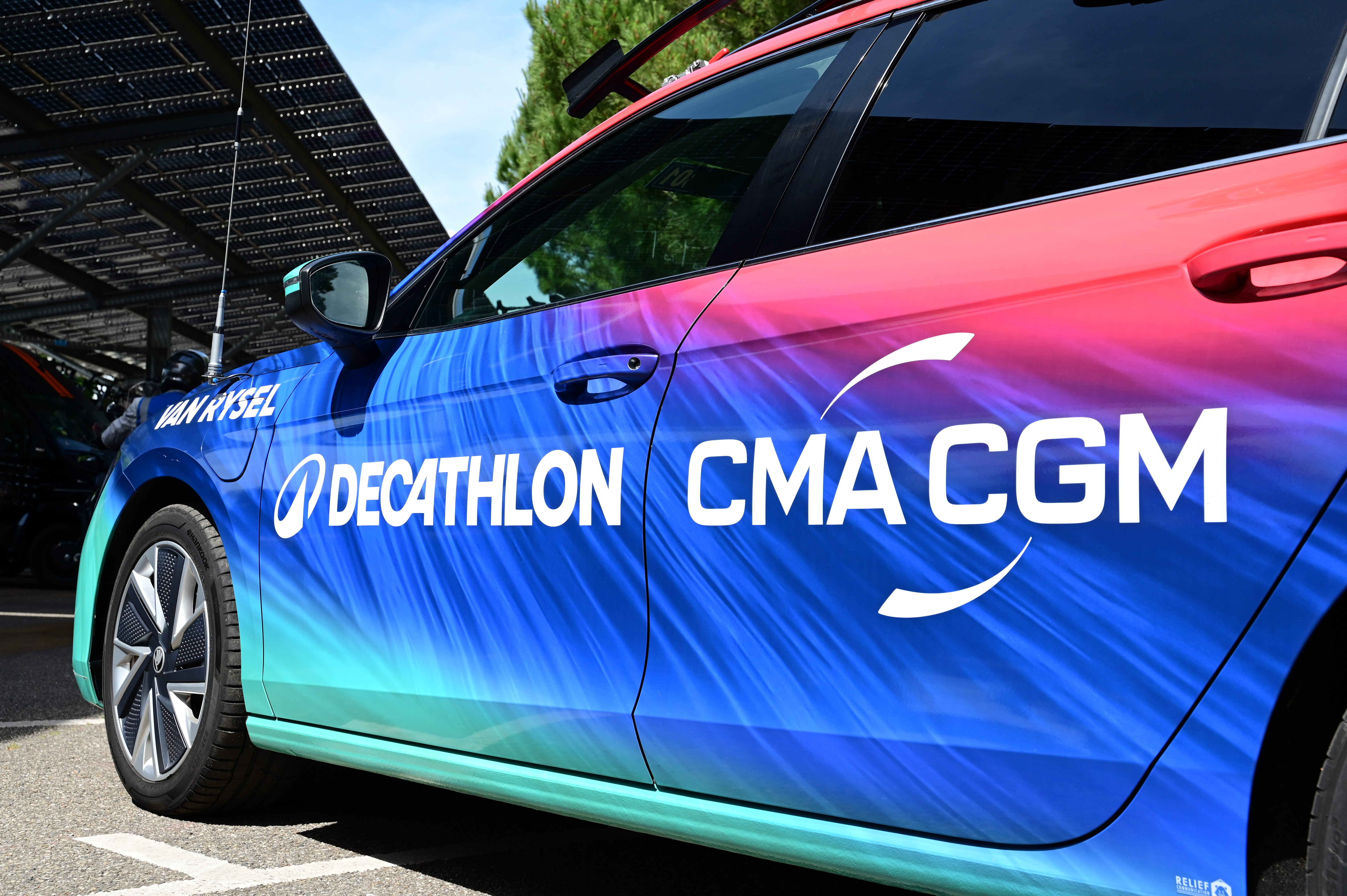 Decathlon CMA CGM car 