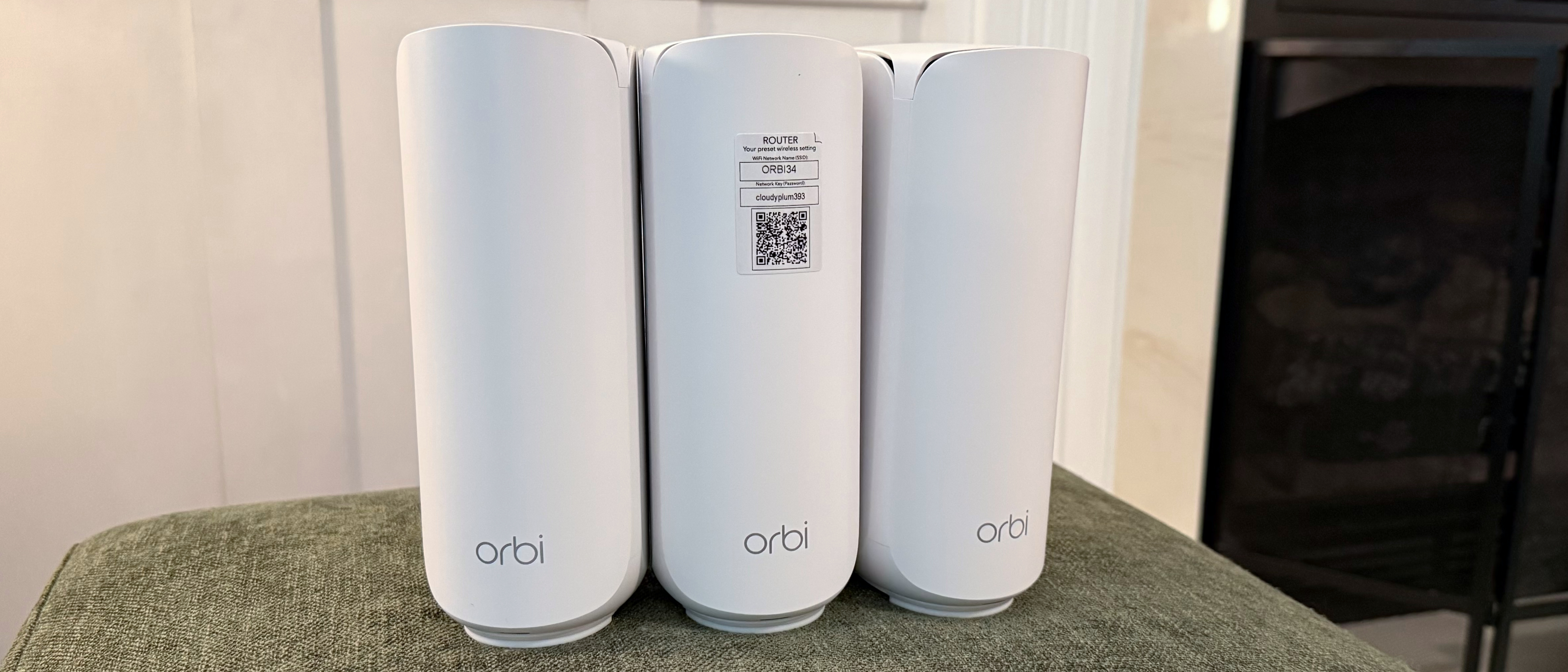 Netgear Orbi 370 Wi-Fi 7 mesh router