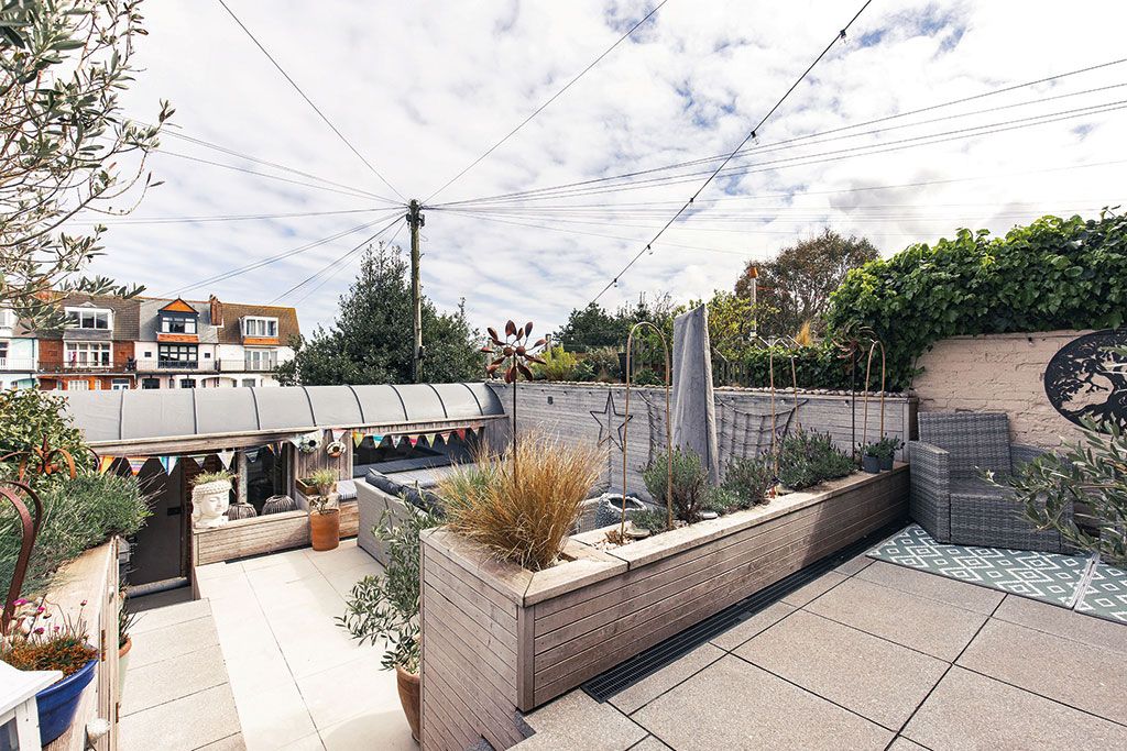 Properties for sale with home offices: Astral House, Cromer, Norfolk