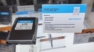 Kioxia LC9 123TB SSD