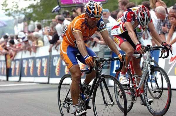 Oscar Freire (Rabobank) finishes 12th.