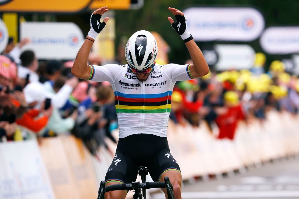 LANDERNEAU FRANCE JUNE 26 Julian Alaphilippe of France and Team Deceuninck QuickStep celebrates at arrival during the 108th Tour de France 2021 Stage 1 a 1978km stage from Brest to Landerneau Cte De La Fosse Aux Loups 176m LeTour TDF2021 on June 26 2021 in Landerneau France Photo by Chris GraythenGetty Images