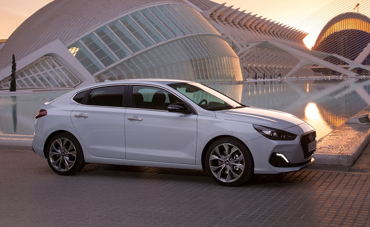 The Hyundai i30 Fastback in Valencia