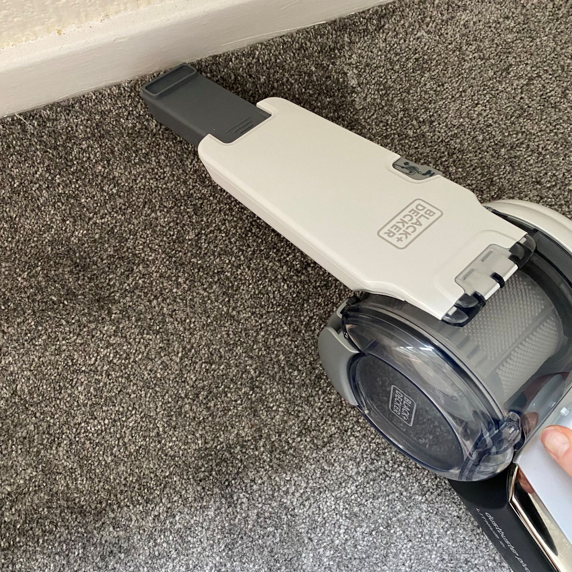 BLACK+DECKER Dustbuster Pivot Handheld Vacuum review