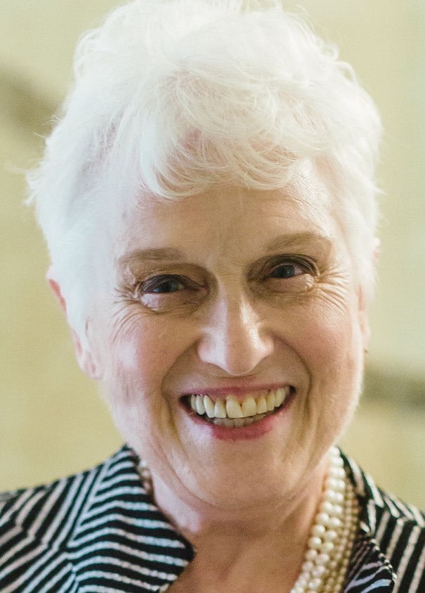 smiling face of Susan Alitto