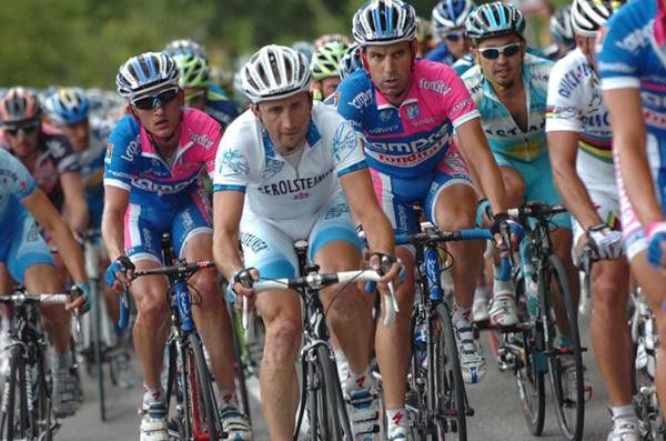 Davide Rebellin (Gerolsteiner) in the ProTour jersey.