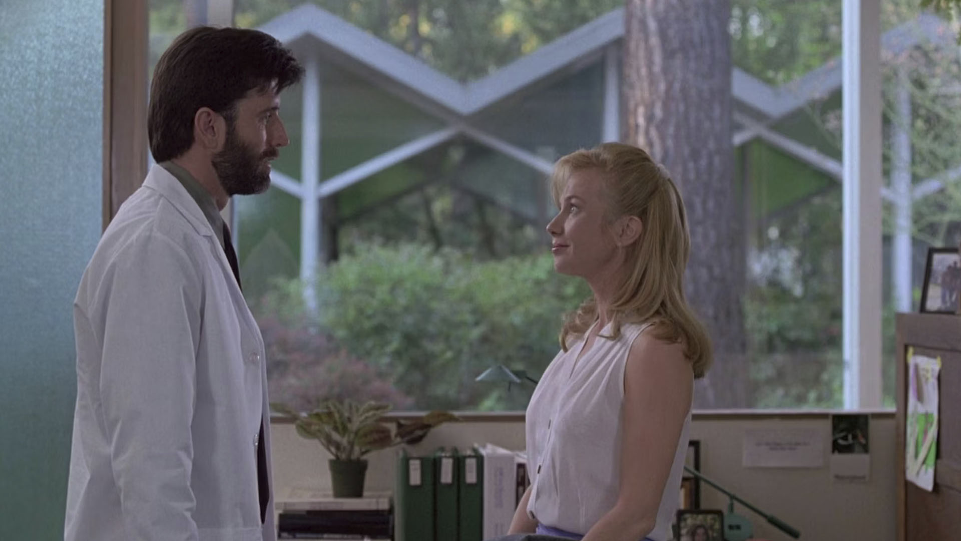 Rebecca De Mornay in The Hand that Rocks the Cradle.