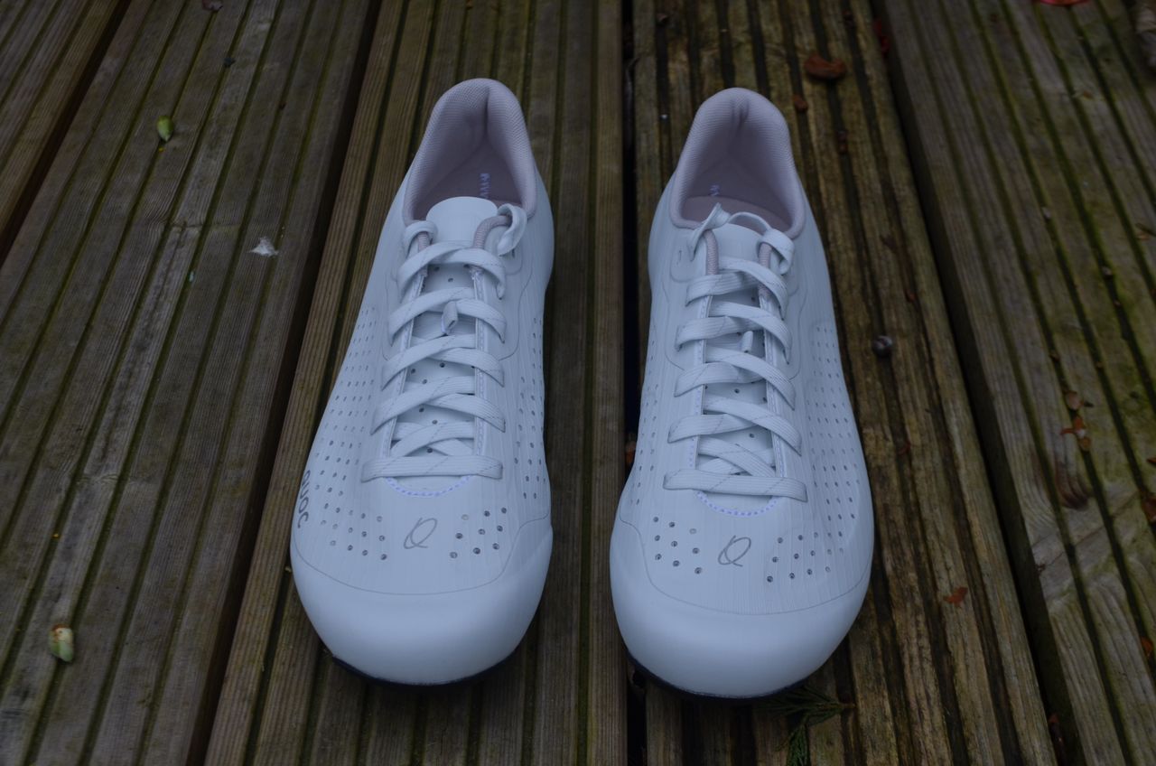 QUOC M Pro Lace