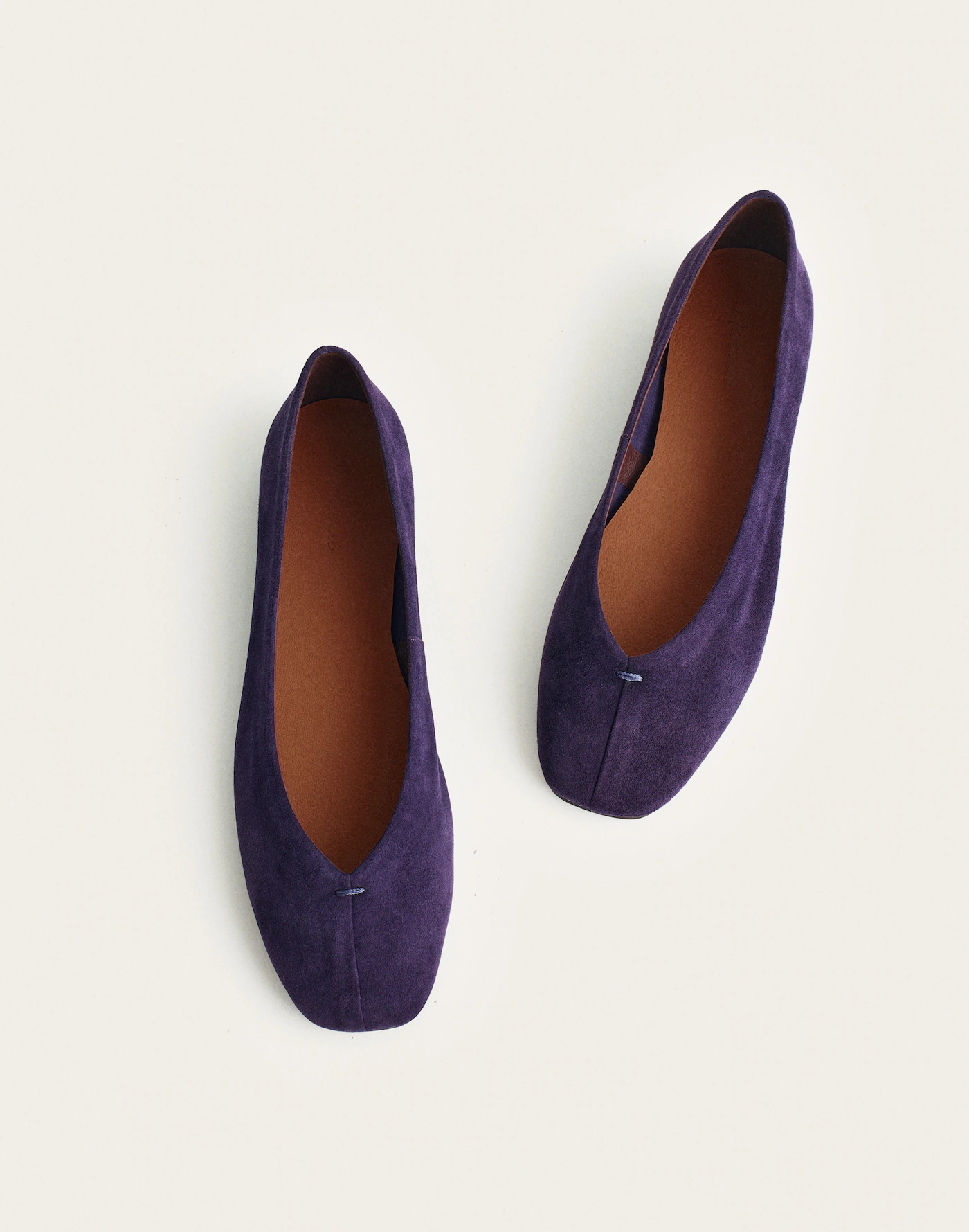 The Greta Glove Flat