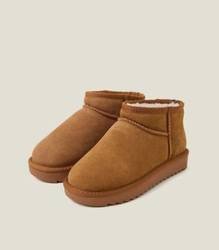 Image of UGG boots 