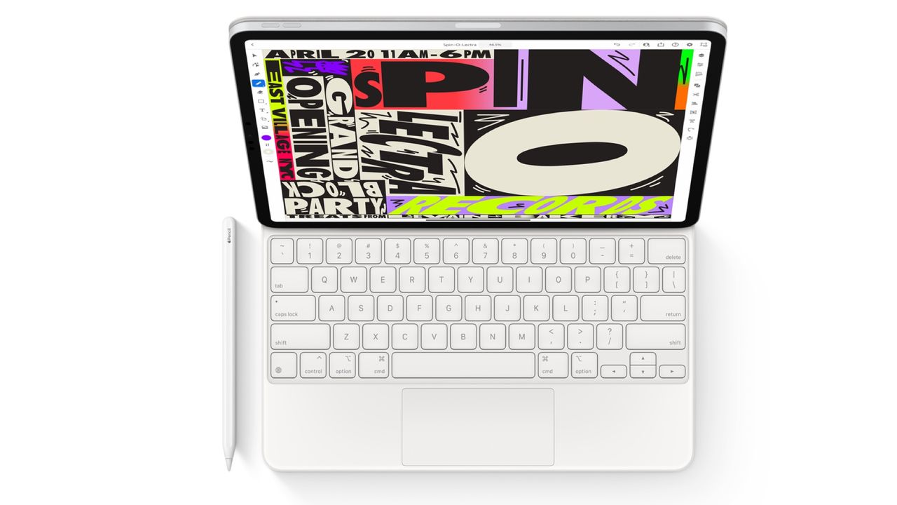 Apple Pencil with iPad Pro and keyboard