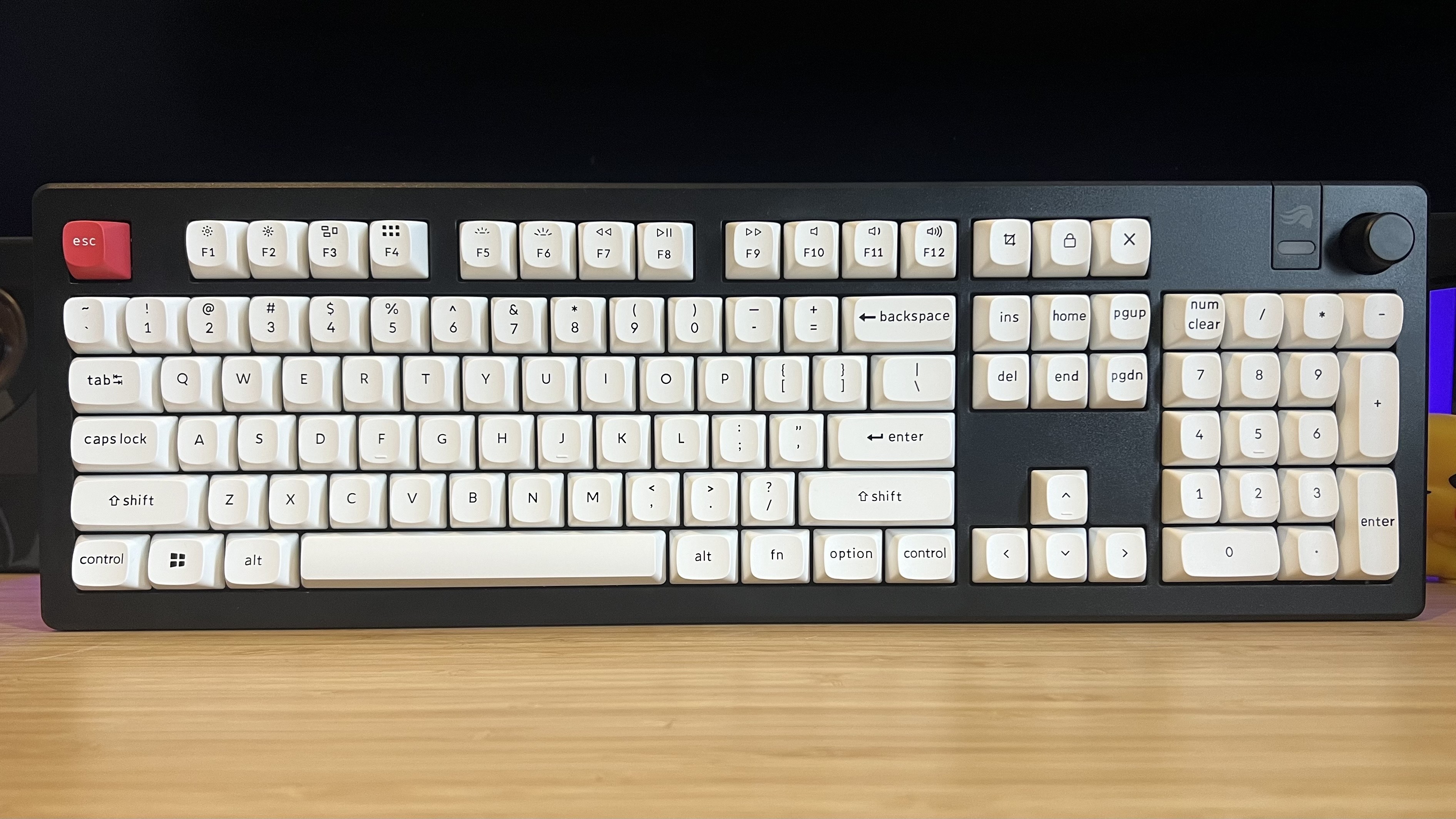 Keychron white PBT keycap set on a Glorious GMMK 3 gaming keyboard