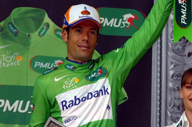 Oscar Freire in the green jersey in 2008