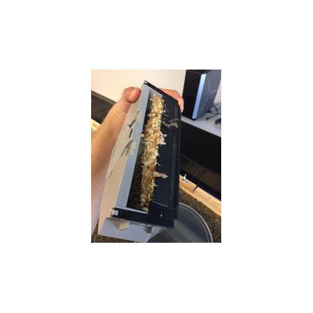The bObi Pet did a decent job of removing sawdust during our testing.