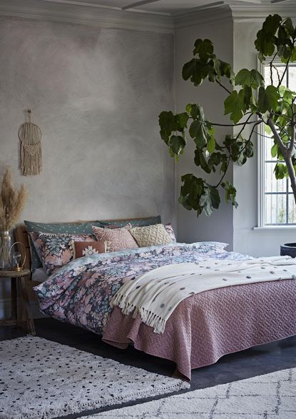 Simple bedroom ideas | Real Homes