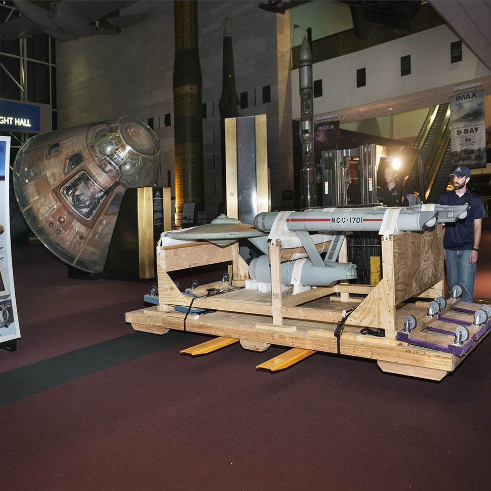 Smithsonian S Star Trek Enterprise Docks For Museum Restoration Space