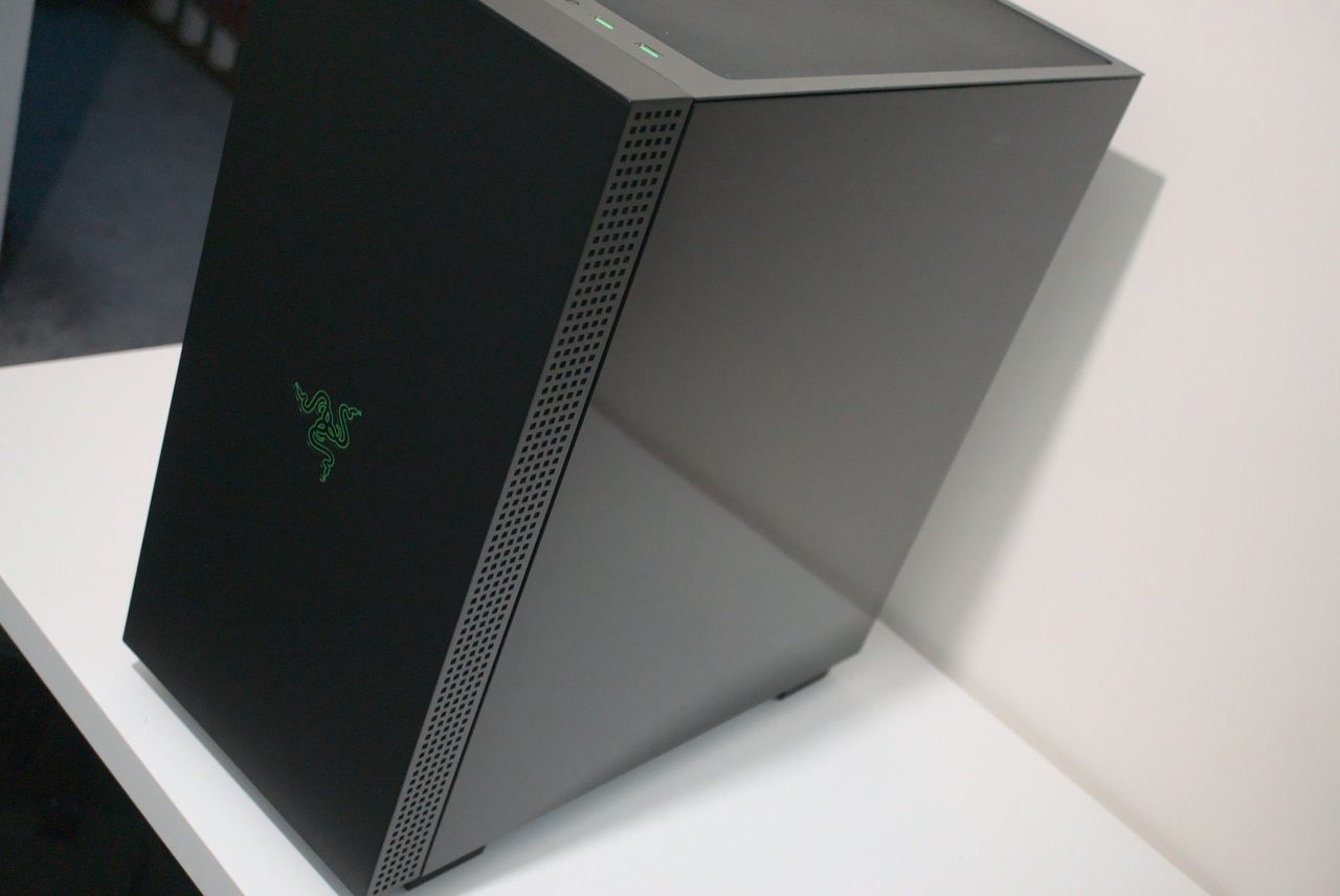 Razer Tomahawk