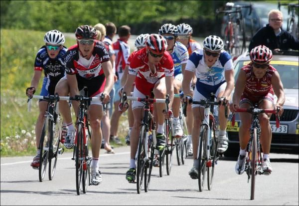 One of the groups on the road gives it some gas.