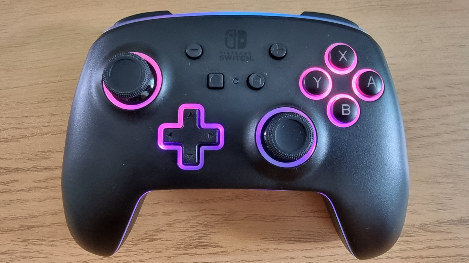PowerA Enhanced Wireless Controller with Lumectra review - a dazzling alternative to the Nintendo Switch Pro Controller