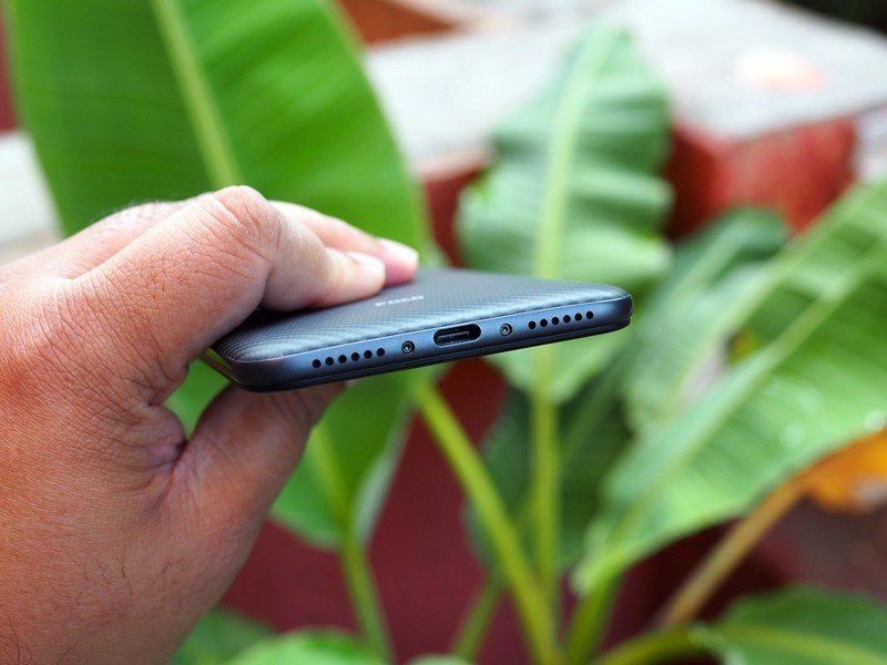 Poco F1 review