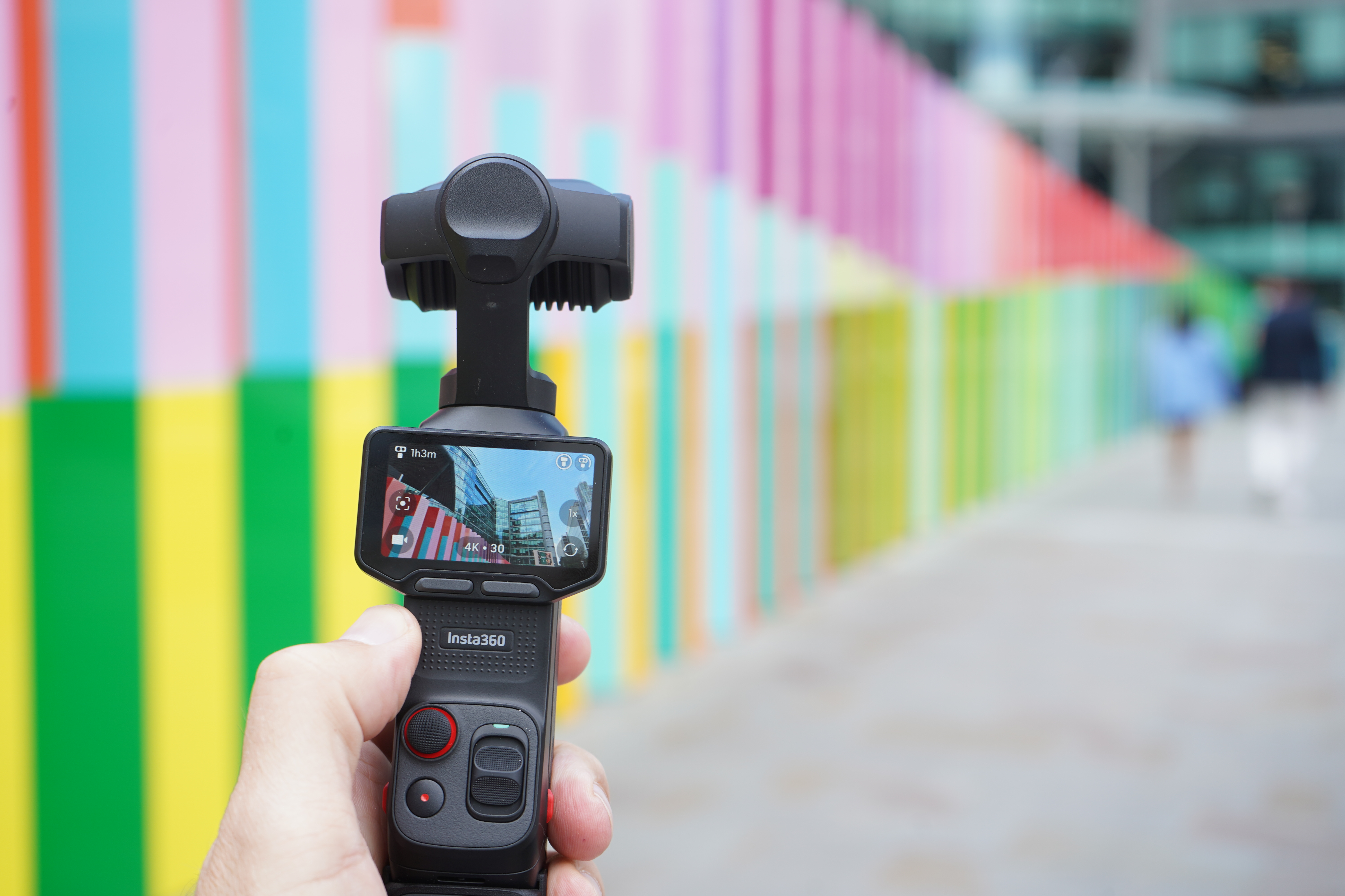Insta360 Luna Ultra in hand