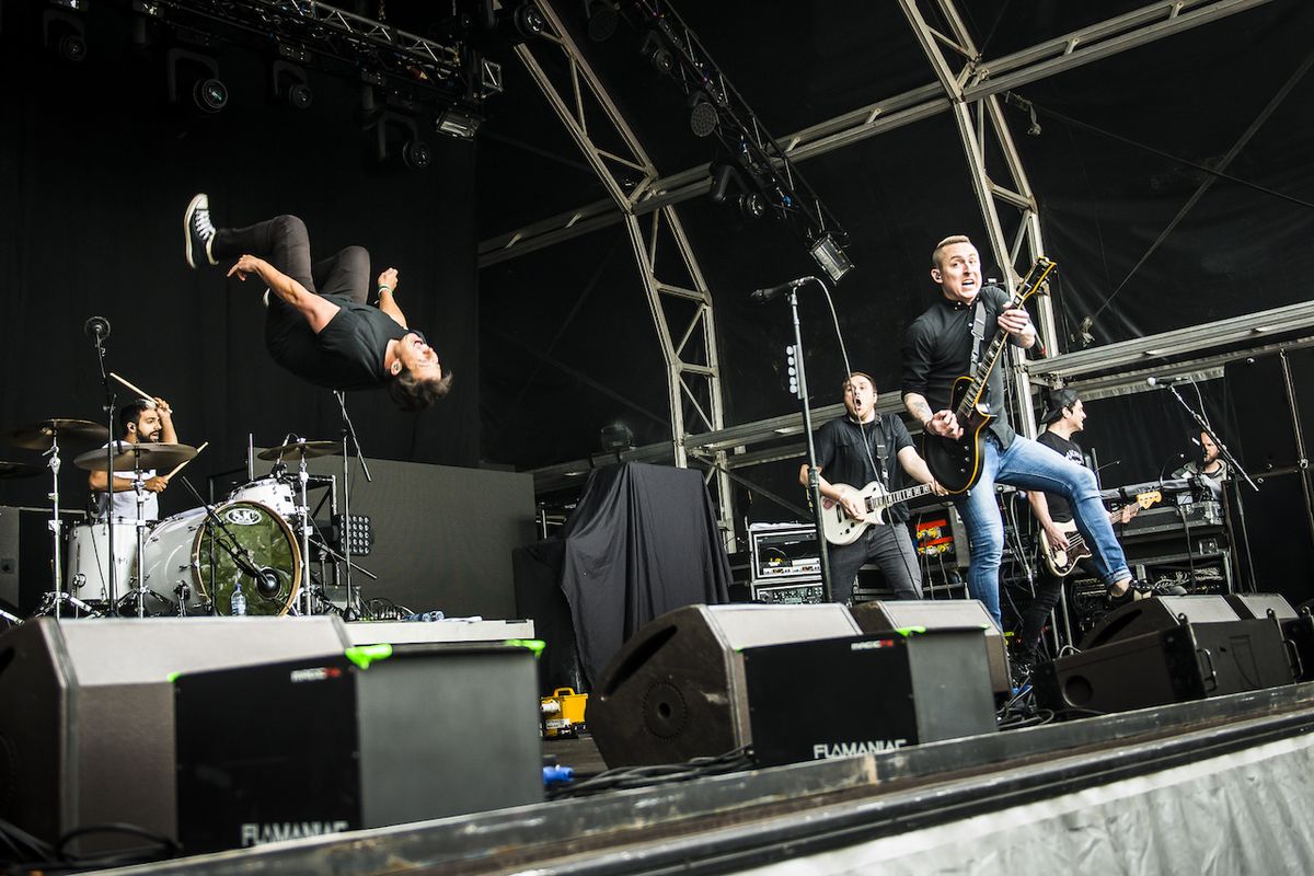 Yellowcard