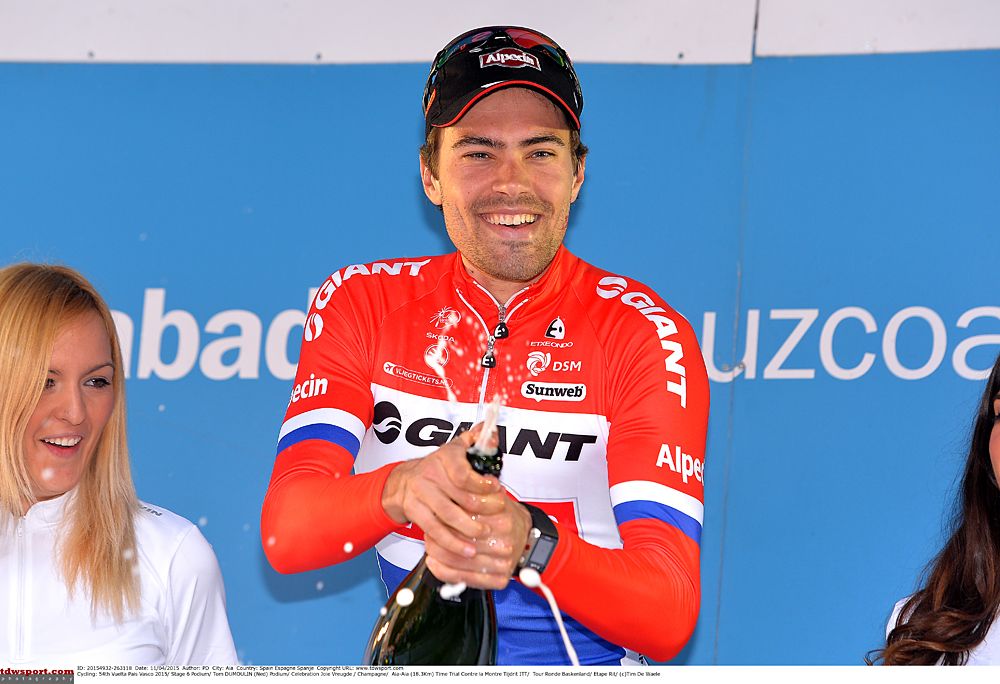 Tom Dumooulin (Giant-Alpecin) wins the stage 6 time trial