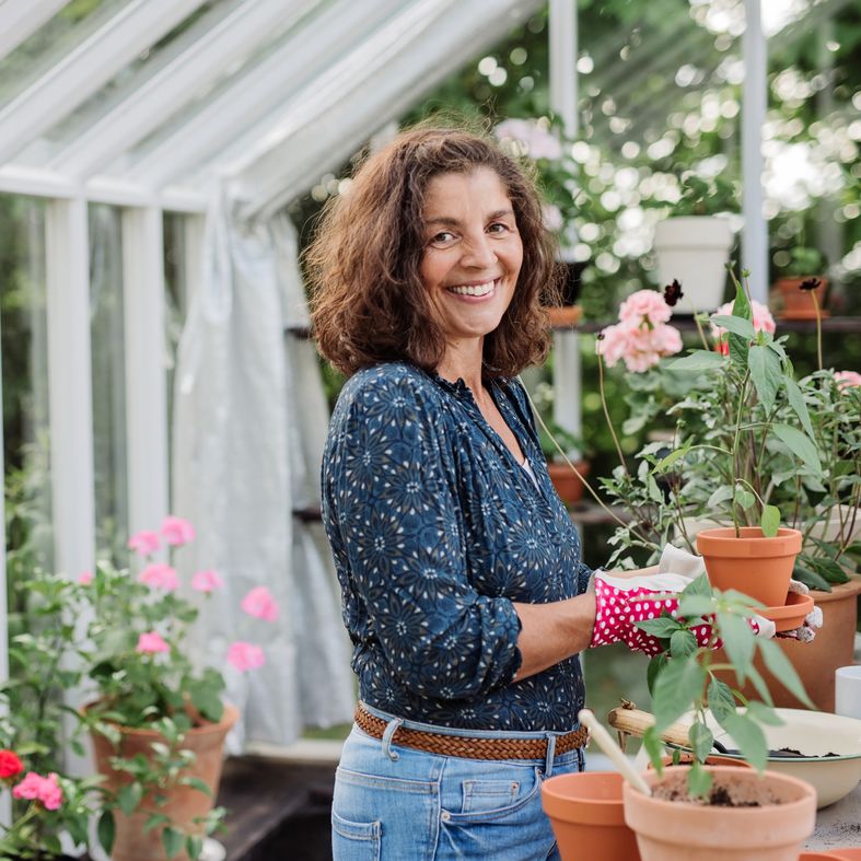 greenhouse gardening