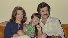 jennifer aniston in her childhood home