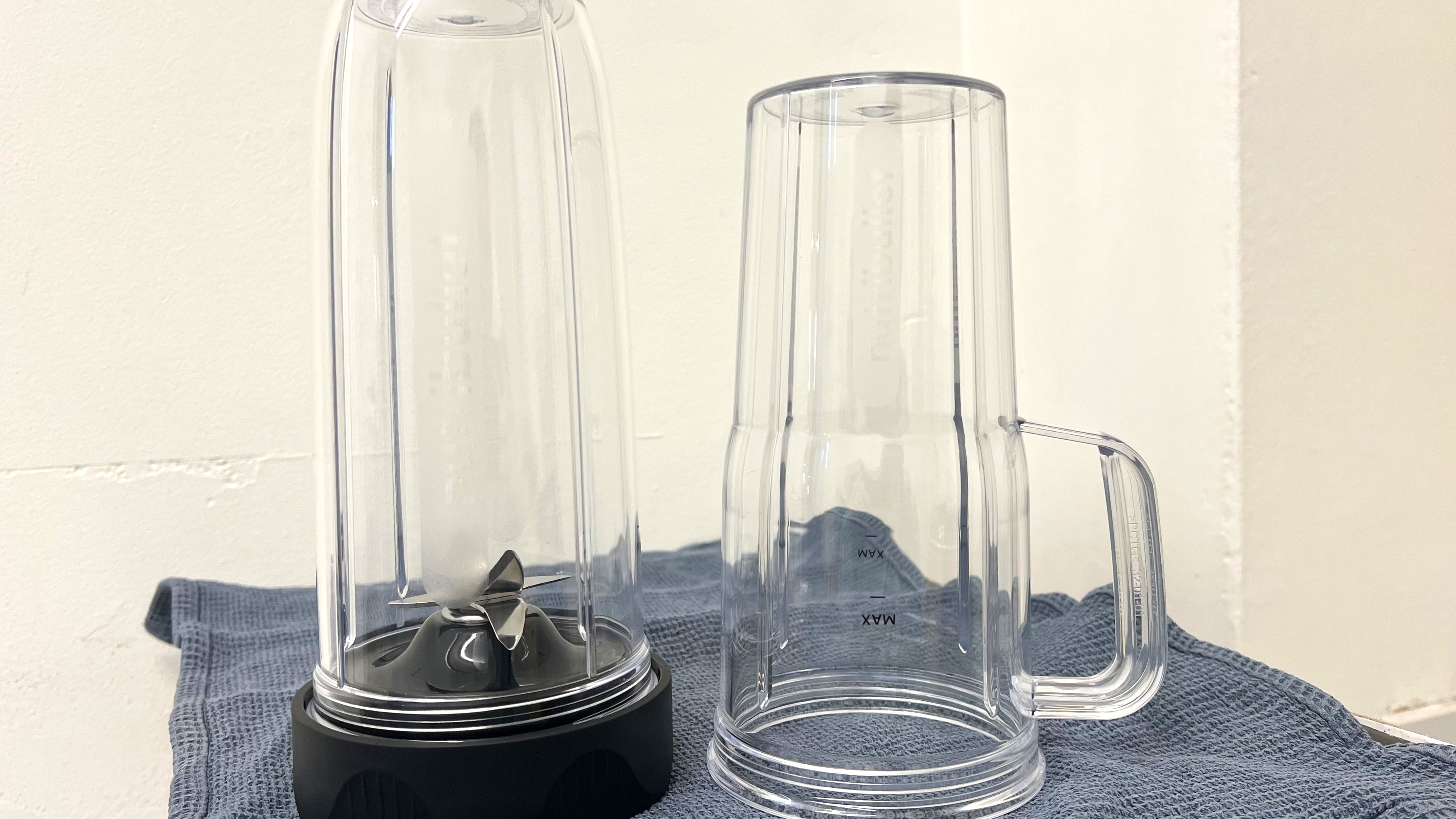 Nutribullet SmartSense Blender blending vessels