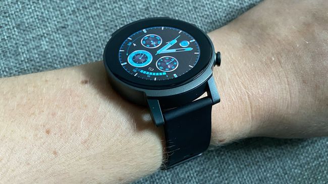 ticwatch pro techradar