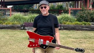 Marshall Crenshaw holds a Gretsch Billy-Bo Jupiter Thunderbird.